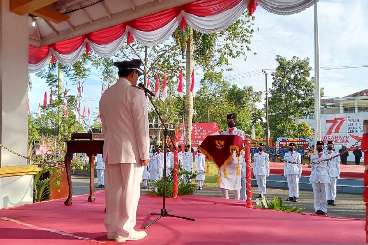 Bupati Belitung pimpin upacara peringatan HUT RI ke-77