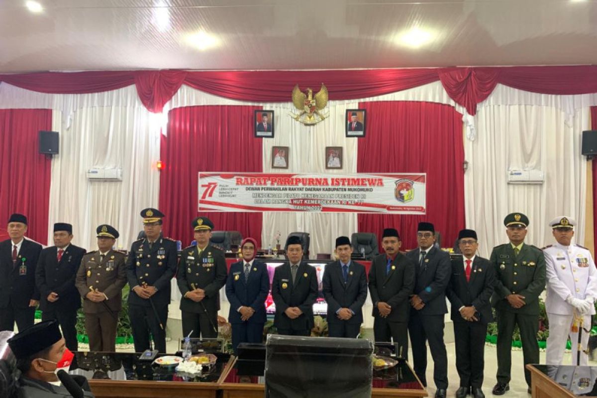 DPRD Mukomuko batasi undangan rapat paripurna cegah COVID-19