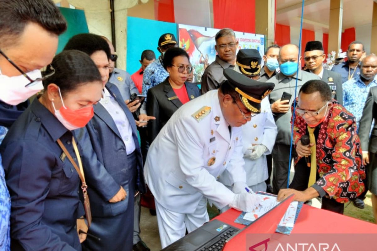 Pemkot Sorong resmikan sistem dokumen kependudukan digital