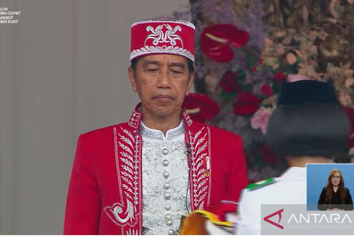 Presiden Jokowi Inspektur Upacara HUT Ke-77 RI