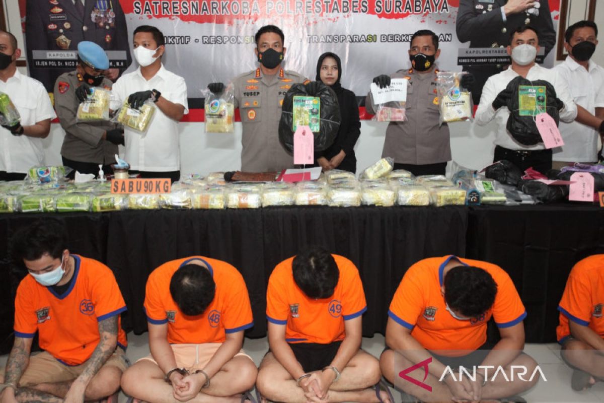 Polrestabes Surabaya sita 90,7 kilogram sabu