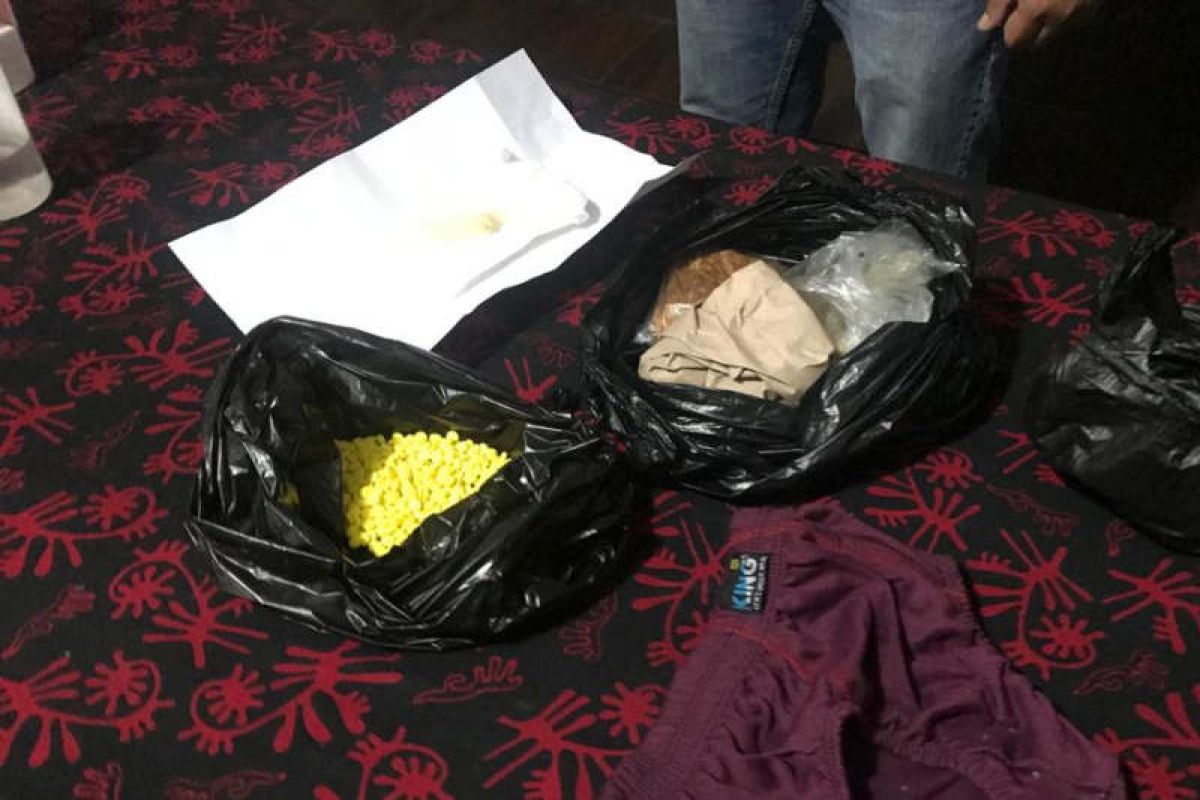 Pengunjung Lapas Semarang selundupkan pil koplo dalam alat kontrasepsi