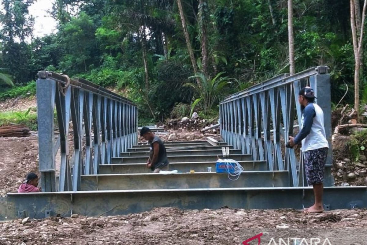 Jembatan Darurat Reyamru Dikerjakan, Bupati Malra: Terima Kasih Pemprov & DPRD Maluku