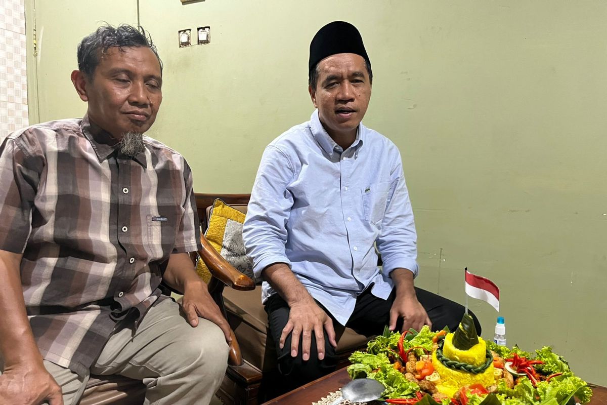 Legislator Surabaya merayakan HUT ke-77 RI bersama eks tokoh ISIS Jatim