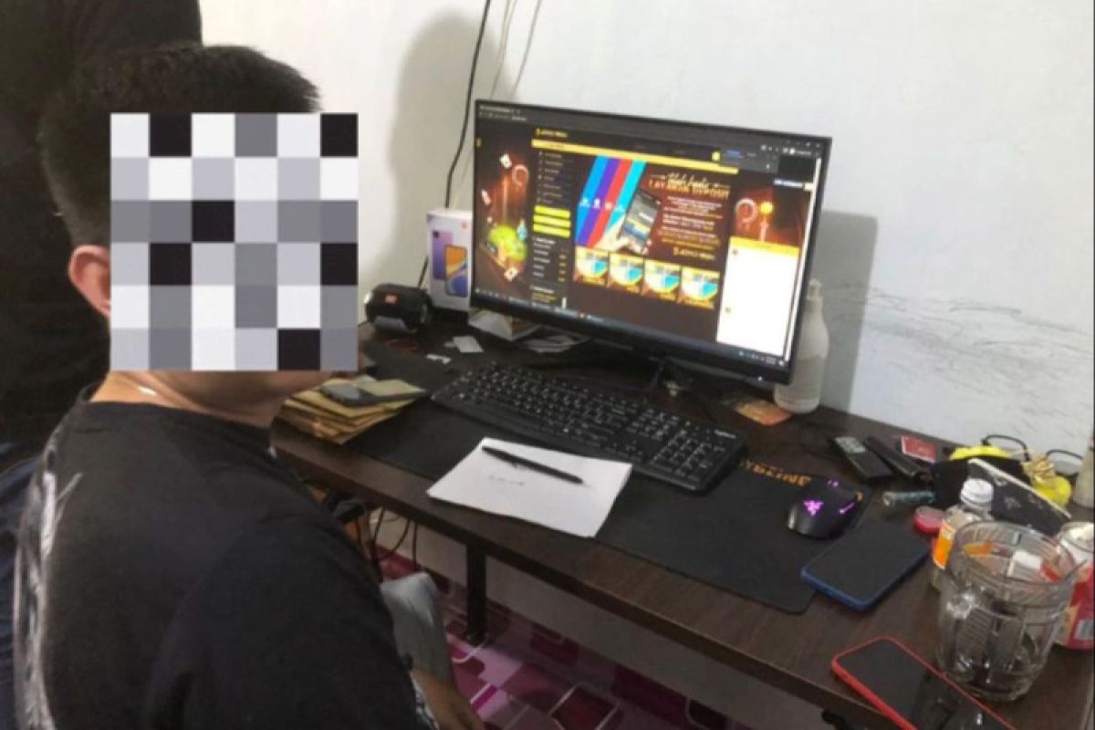 Polda Kepri ungkap judi online di Tanjunginang