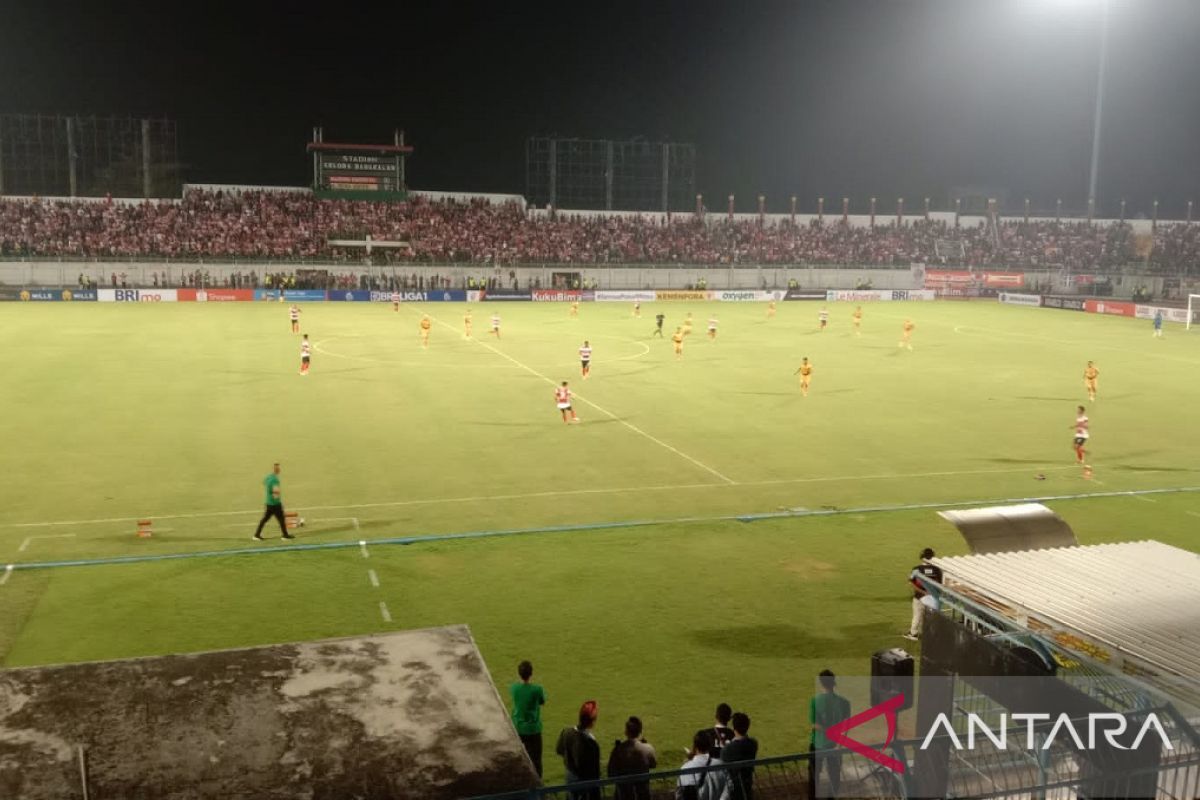 Madura United menang tipis 1-0 atas Dewa United