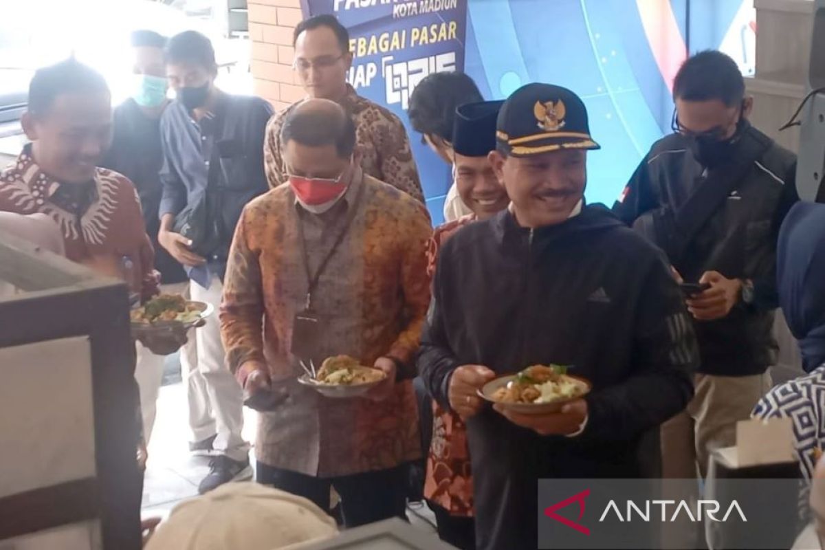 Sebanyak 18 pasar tradisional di Kota Madiun segera terapkan digitalisasi