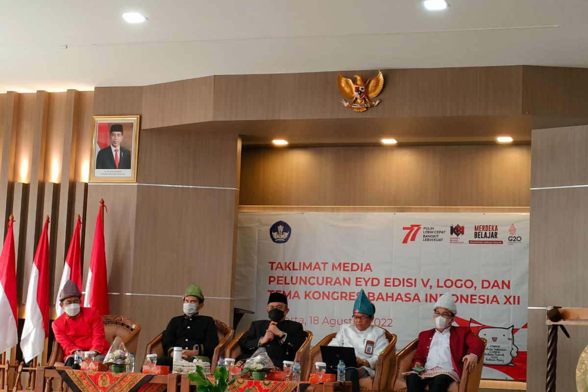 Language Agency launches new version of Indonesian language guidelines