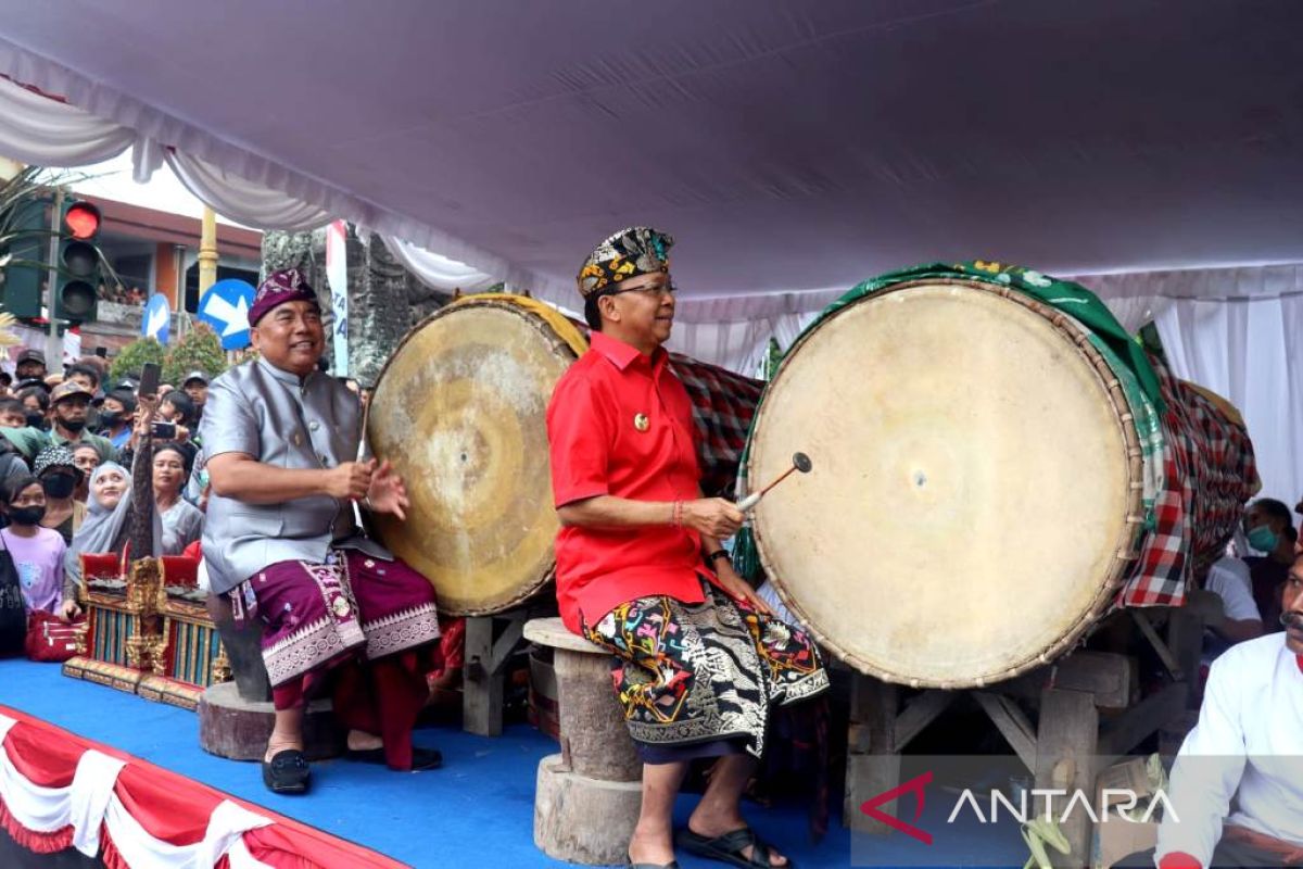 Gubernur Bali tekankan pelestarian budaya lokal