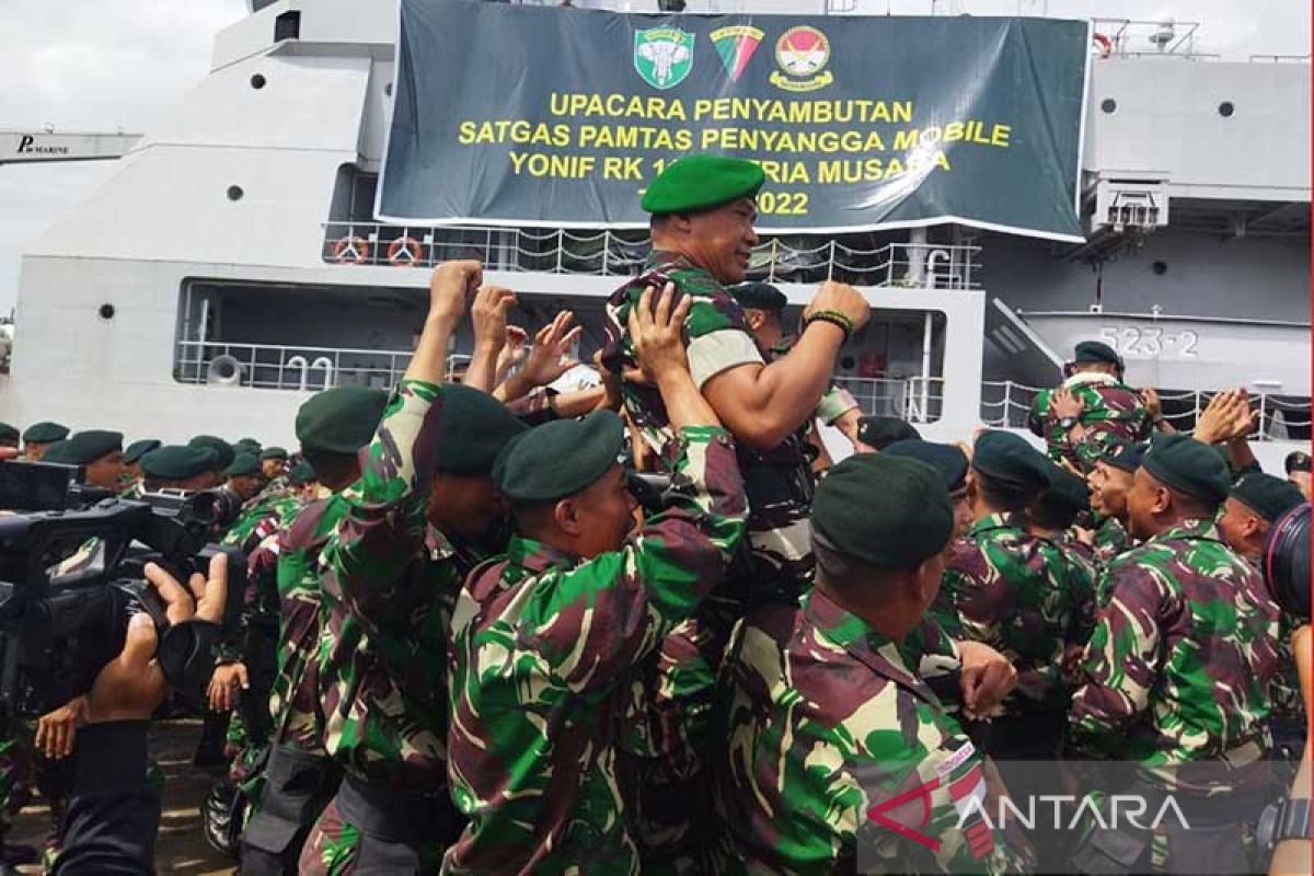 445 prajurit TNI Yonif RK 114/Satria Musara tuntaskan tugas di Papua