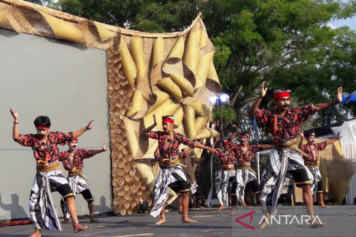 Pemkab Temanggung gelar Festival Wiwit Panen  Mbako dan Kopi