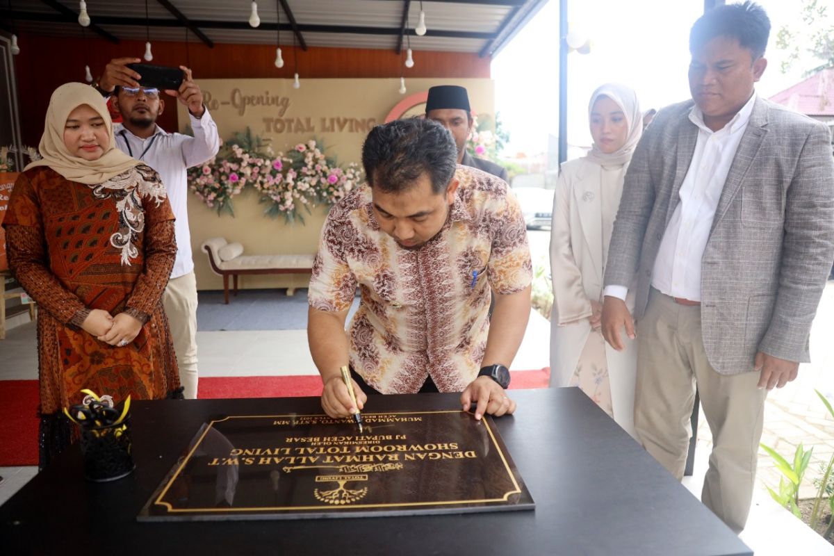 Pemkab Aceh Besar komit  dukung perkembangan usaha ekonomi kreatif