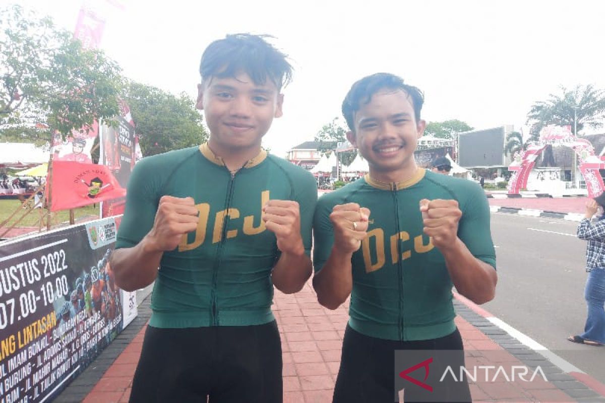 Hadiah kejuaraan sepeda Gubernur Kalteng Cup tertinggi se-Indonesia