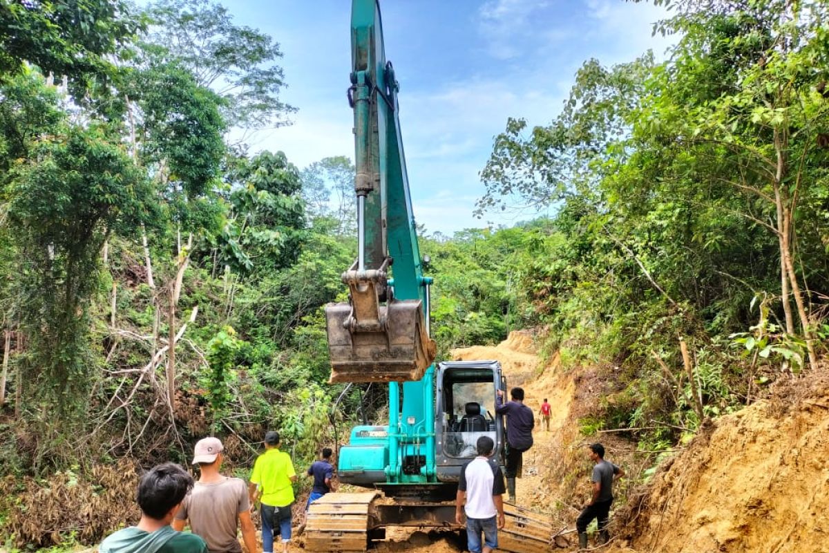 PT Anugerah Sekumur diduga rusak lahan dan tanaman kelompok tani di Aceh Tamiang