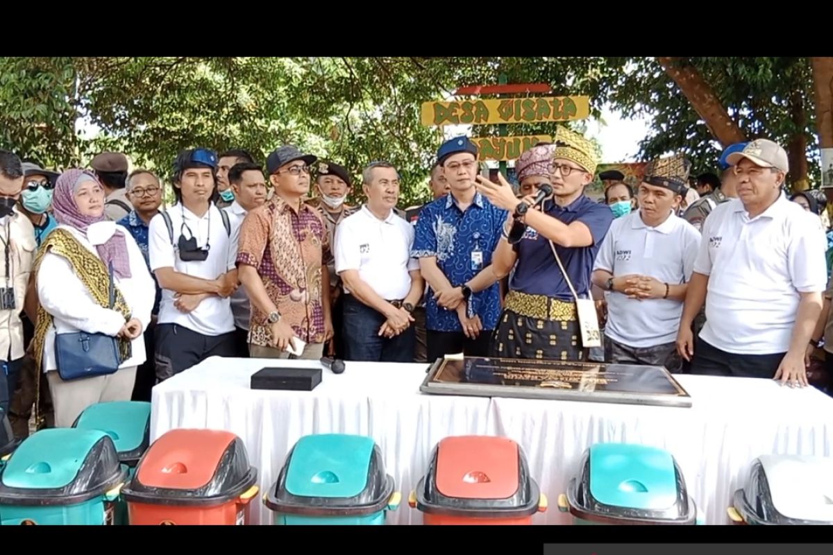 Sandiaga Uno nilai Desa Wisata Dayun sebagai paket komplit