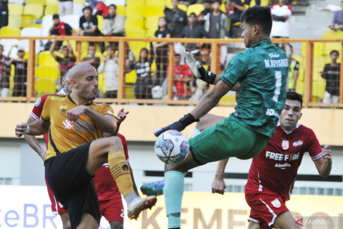 Kiper Riyandi terus bersiap jelang TC Timnas Piala AFF