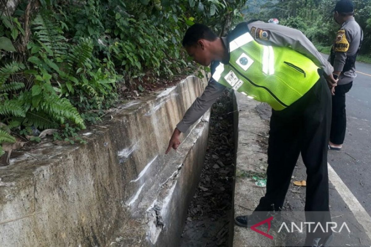 Dua remaja meninggal dalam laka lantas tunggal di Ambon, begini kronologinya