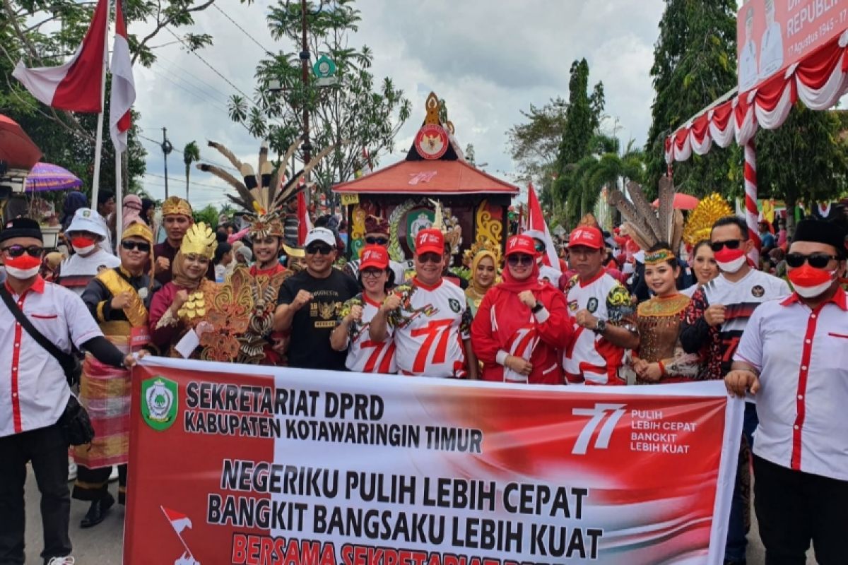 DPRD Kotim ikut meriahkan pawai pembangunan