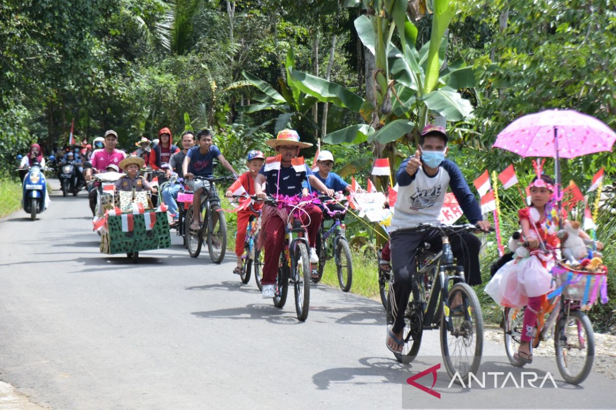 Warga pedesaan pun ikut serta meriahkan HUT ke-77 Kemerdekaan Indonesia