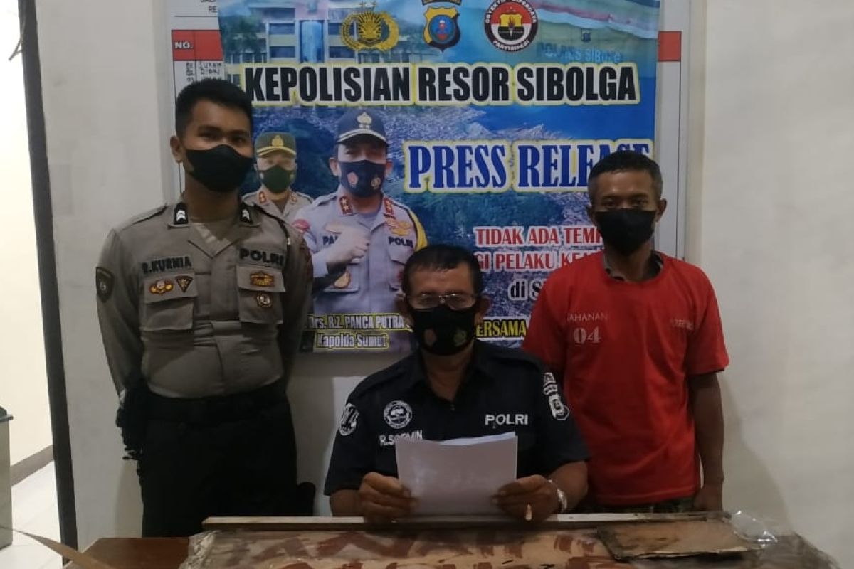 Polisi tangkap pelaku terbakarnya bukit Tor Simarbarimbing Sibolga