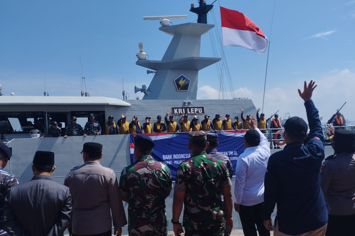 KRI Lepu memulai ekspedisi kas keliling Bank Indonesia bawa Rp3 miliar ke pulau terluar