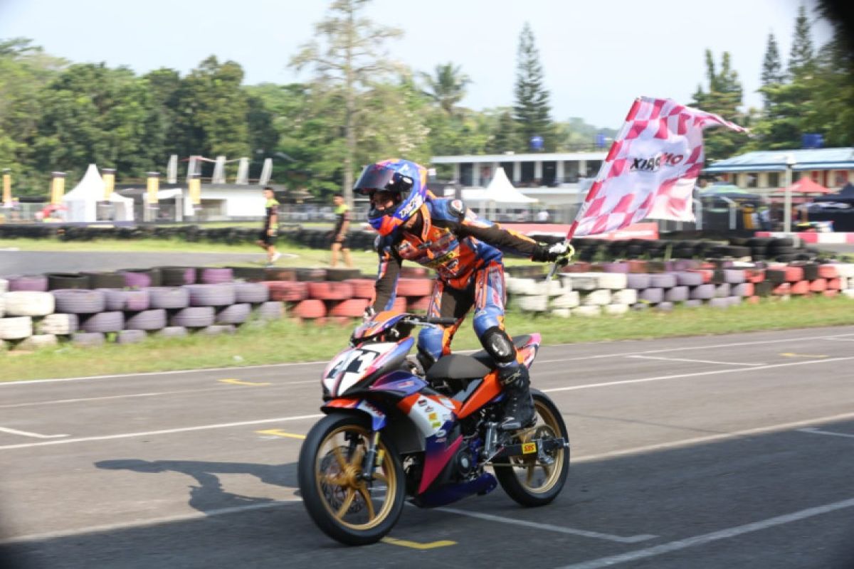 Reynaldi Pradhana sapu bersih OP1 putaran 3 Oneprix IMC 2022