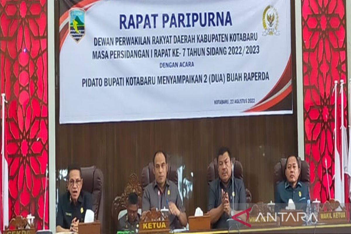 DPRD Kotabaru terima dua buah Raperda