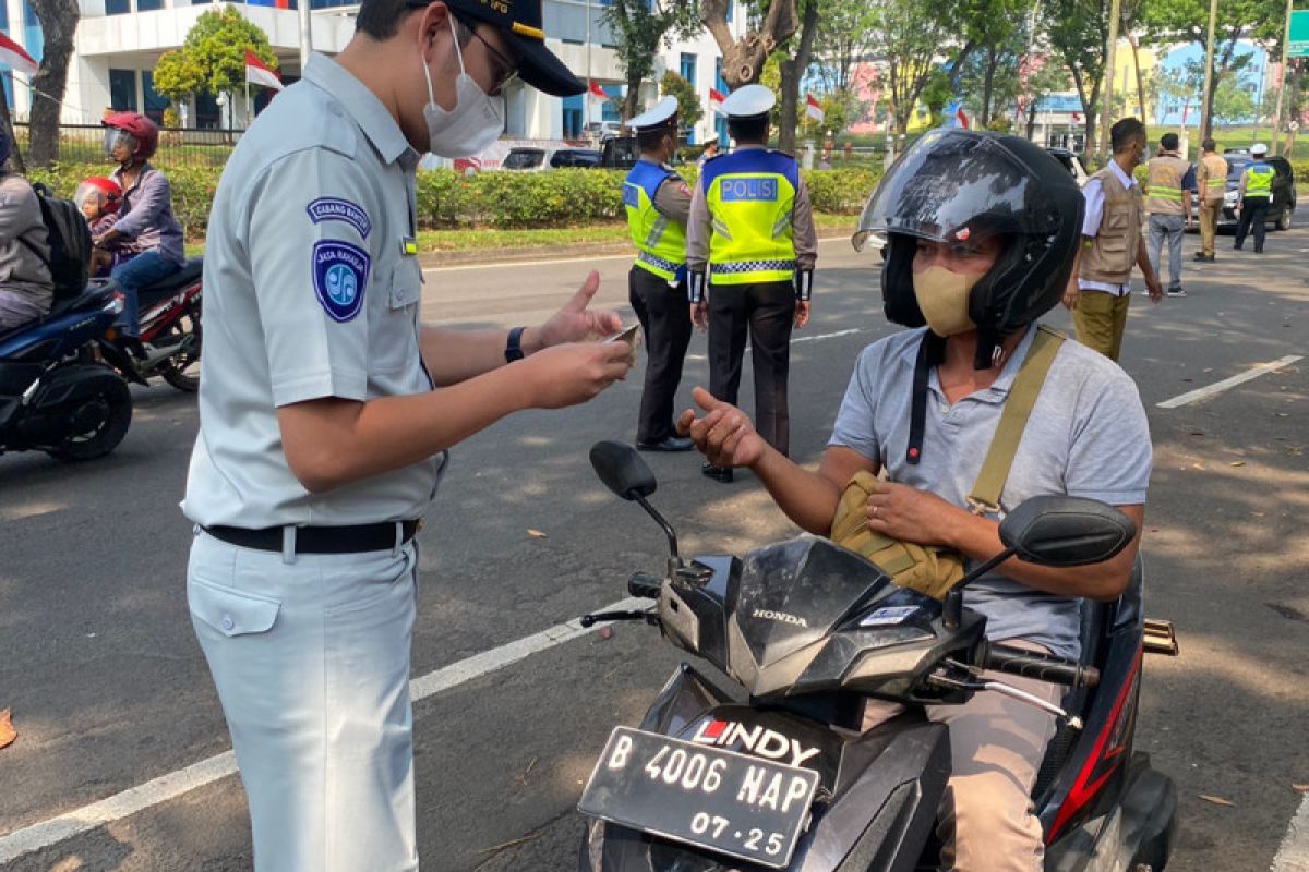 Ratusan Kendaraan Terjaring dalam Razia Gabungan Samsat Serpong Kota Tangerang Selatan