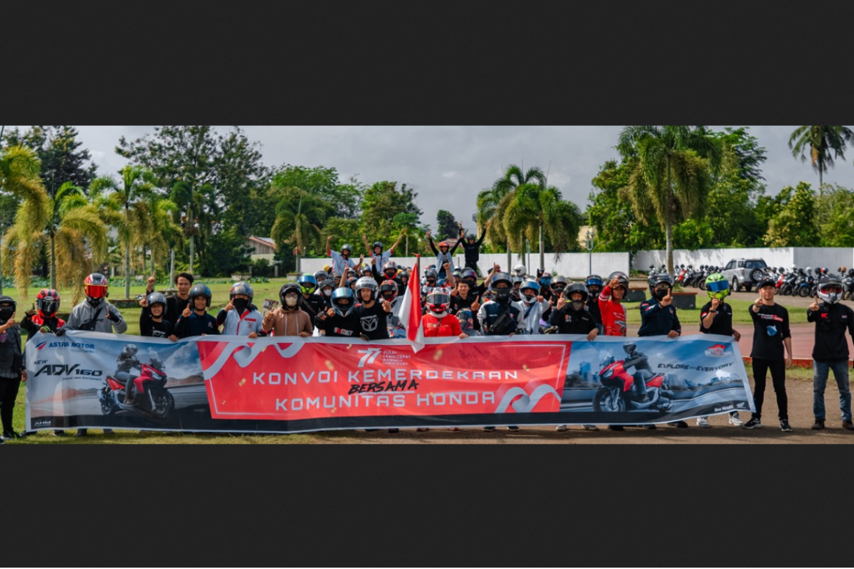 Konvoi kemerdekaan bersama komunitas Honda Kalbar