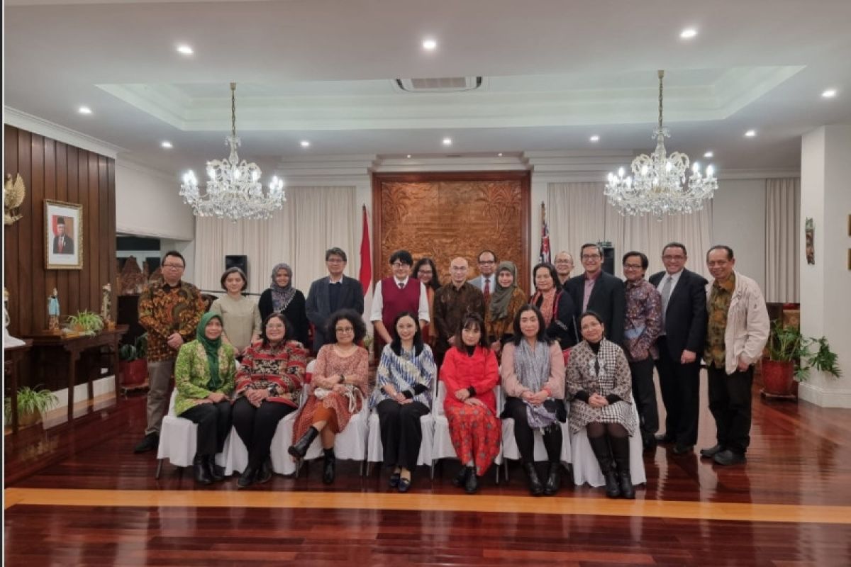 KBRI Canberra dan diaspora ilmuwan bahas internasionalisasi bahasa Indonesia