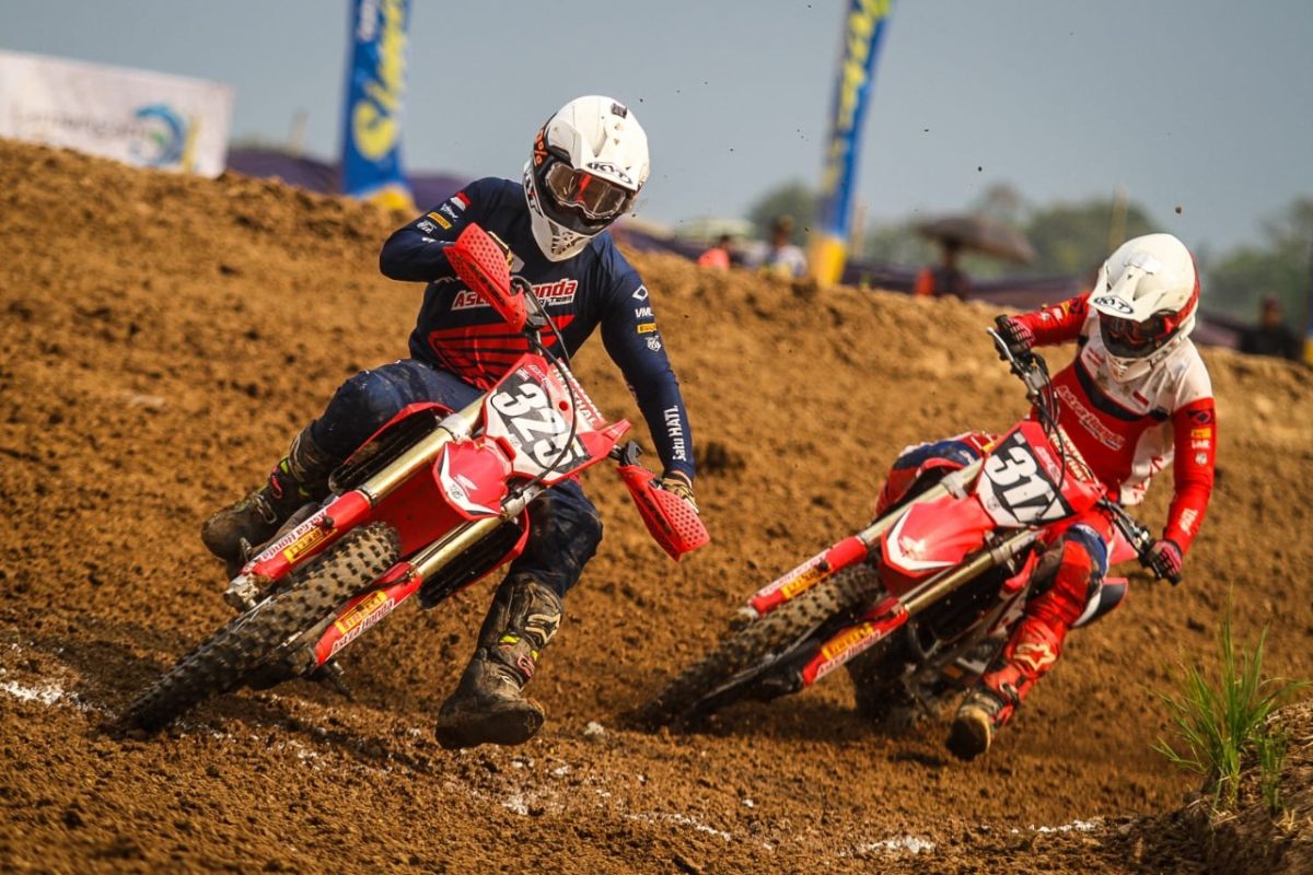 Crosser Astra Honda dominasi podium seri pembuka IndoMX National Championship