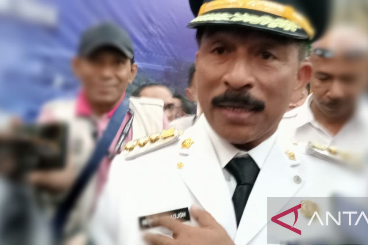 Penjabat Wali Kota Kupang dorong masyarakat jaga kebersihan