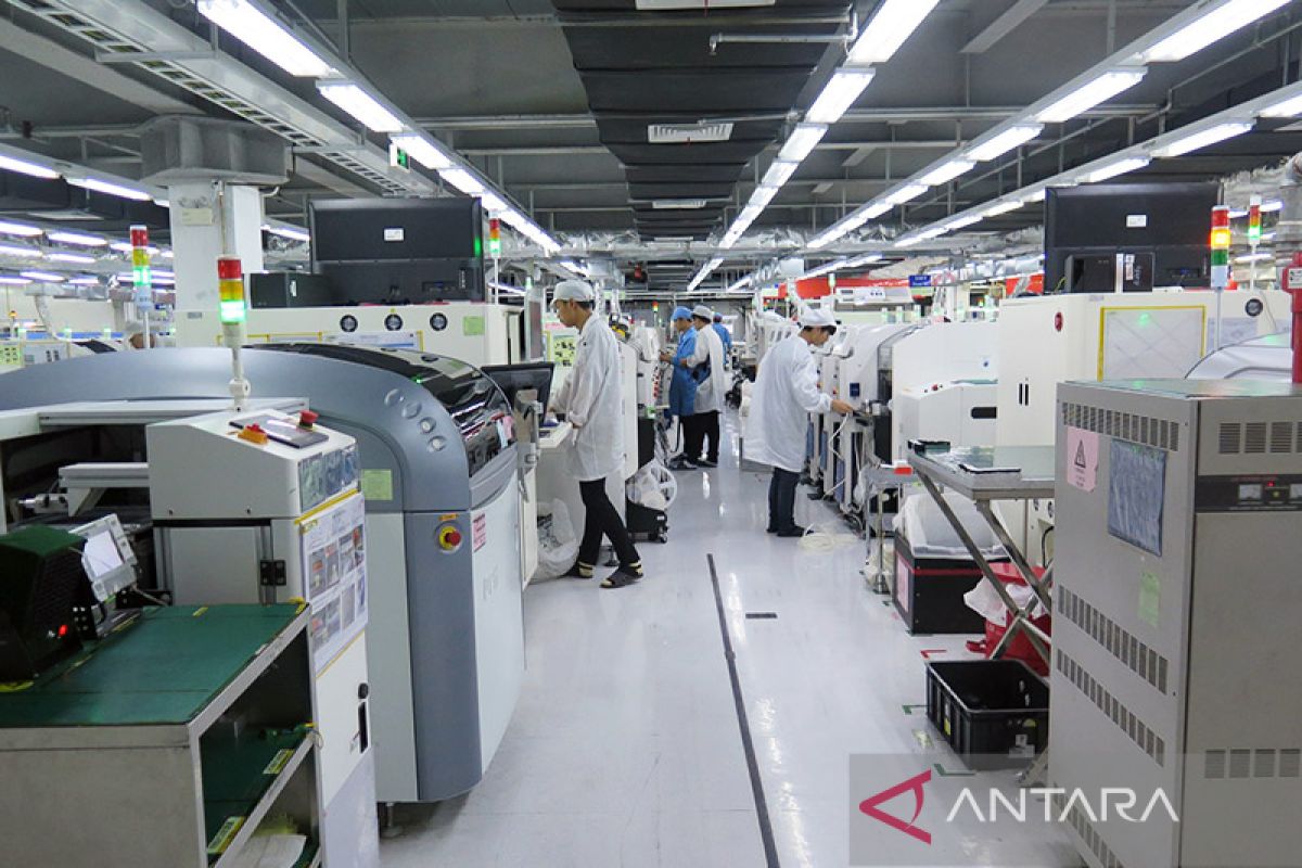 Pabrik iPhone China tanggapi kaburnya karyawan hindari "lockdown"
