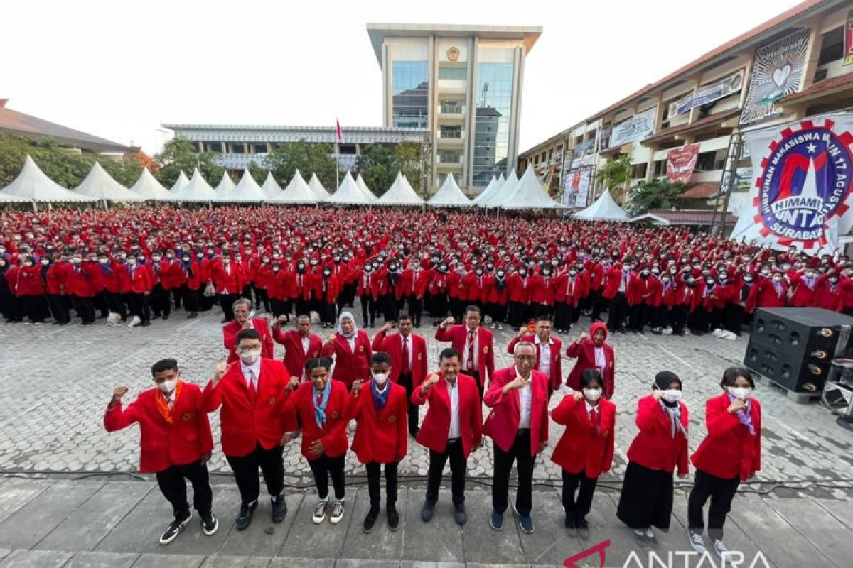 Rektor Untag Surabaya tekankan persatuan dan kesatuan kepada mahasiswa baru