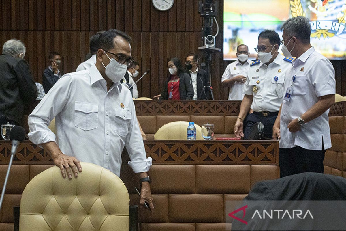 Kemenhub Terus Upayakan Harga Tiket Pesawat Kembali Stabil - ANTARA News