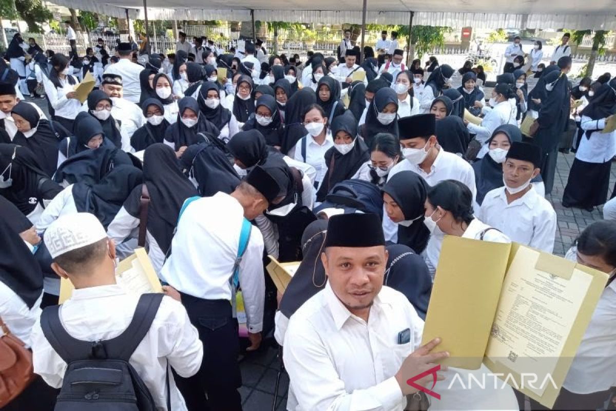 DPRD Medan: Jangan dipecat guru honor akibat kehadiran PPPK