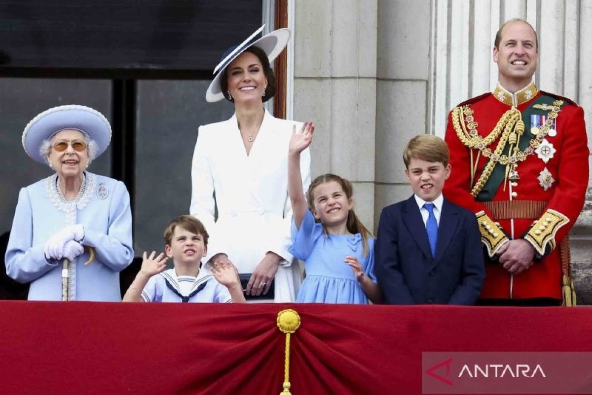 Anak-anak Pangeran William dan Kate Middleton akan mulai masuk sekolah baru