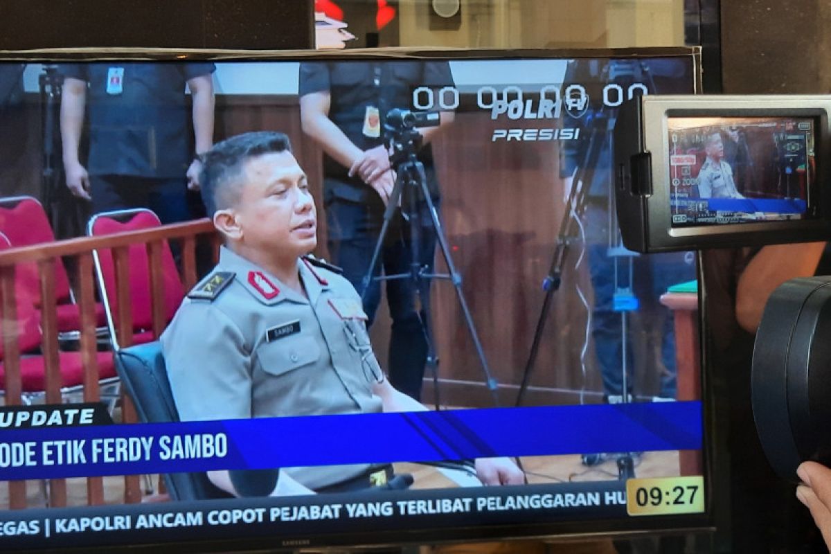 Sidang etik Ferdy Sambo, Bripka RR dan Kuat Ma'ruf dihadirkan