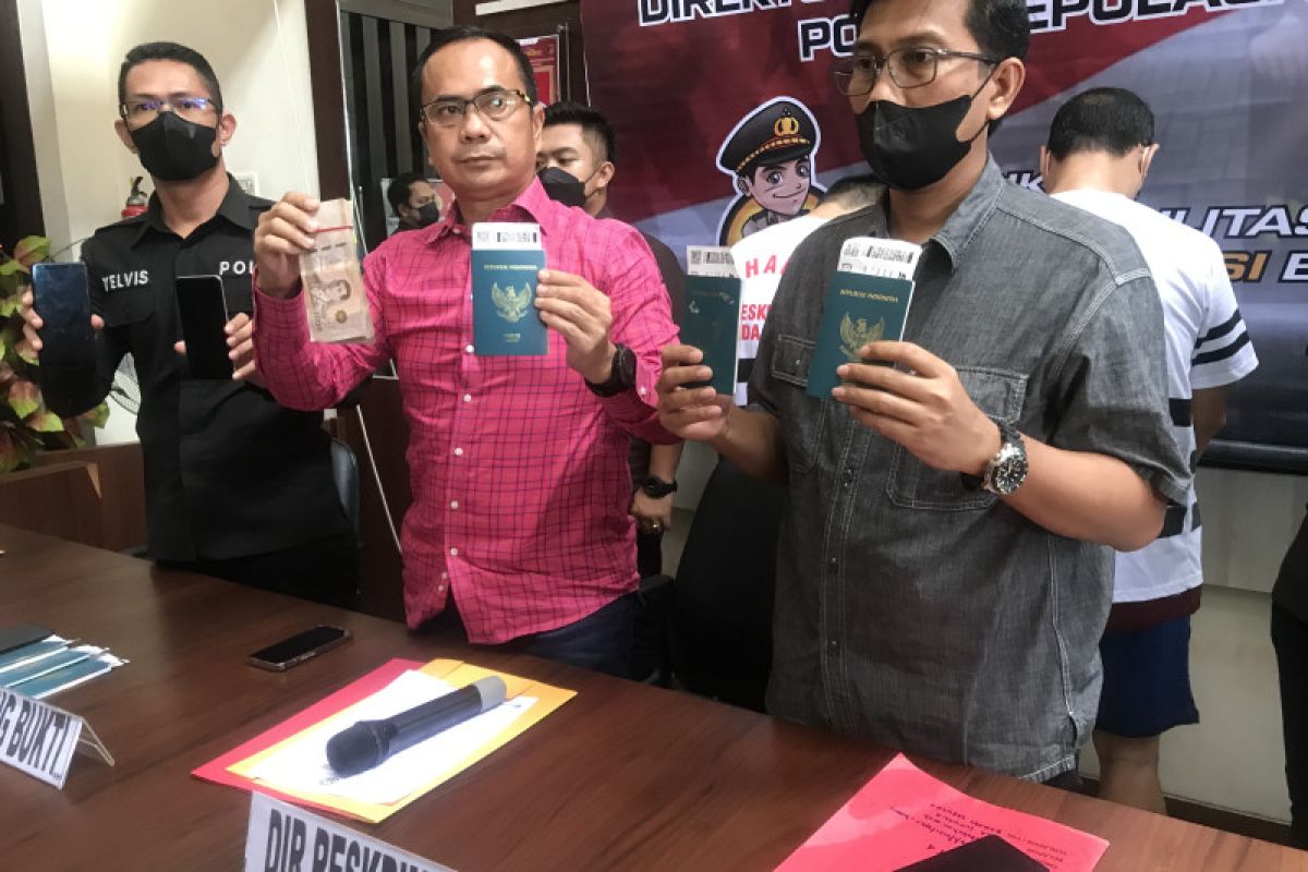 Polda Kepri gagalkan pengiriman calon PMI kerja judi daring di Kamboja