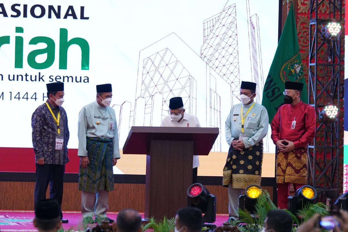 Gubri dan Gubernur Kepri usulkan Wapres RI jadi bapak ekonomi syariah