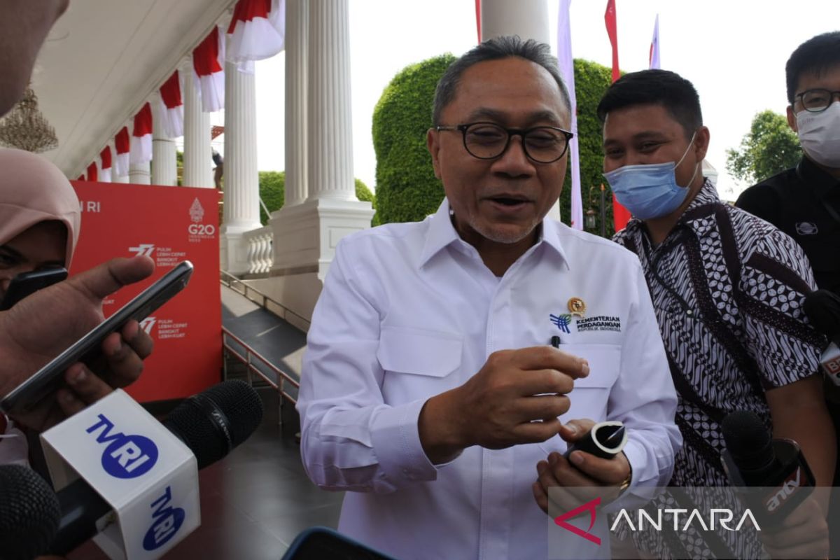 Mendag Zulkifli Hasan targetkan harga telur normal dalam dua pekan