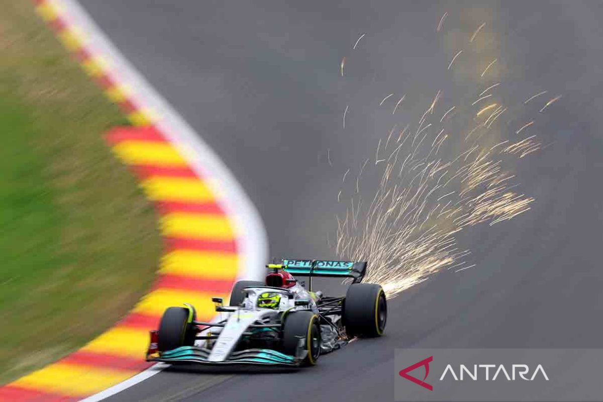 Hamilton mengakui kesalahannya saat menyebabkan tabrakan dengan Alonso