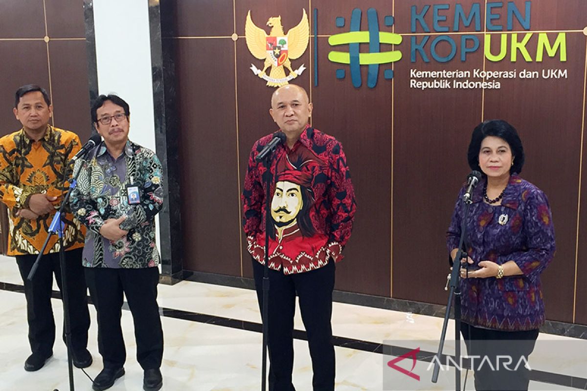 Teten bertemu BSN dan BPOM guna percepat peredaran minyak makan merah