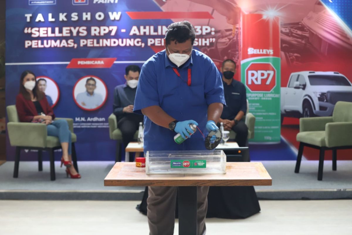 Nippon Paint kenalkan produk pelumas serbaguna untuk produk otomotif