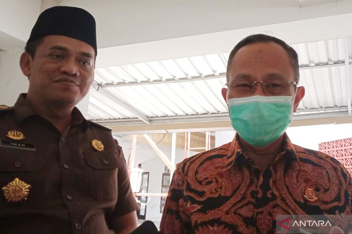 Penyidik menggandeng BPKP periksa penerima dana KUR di Lombok Timur