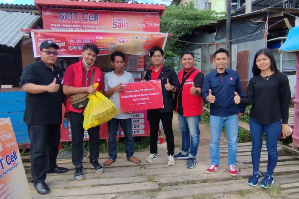 Korban banjir Sorong dapat fasilitas telpon-internet gratis dari Telkomsel