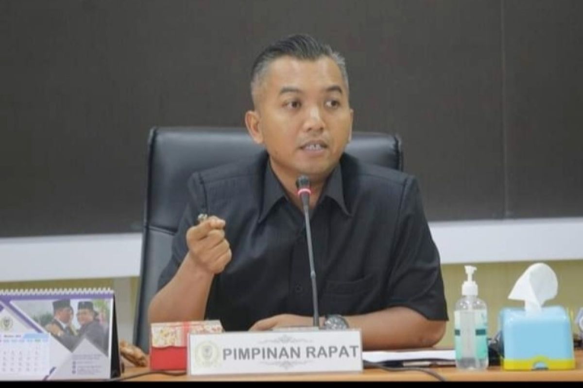 Ketua DPRD harapkan Sentra IKM Sungai Undang segera beroperasi