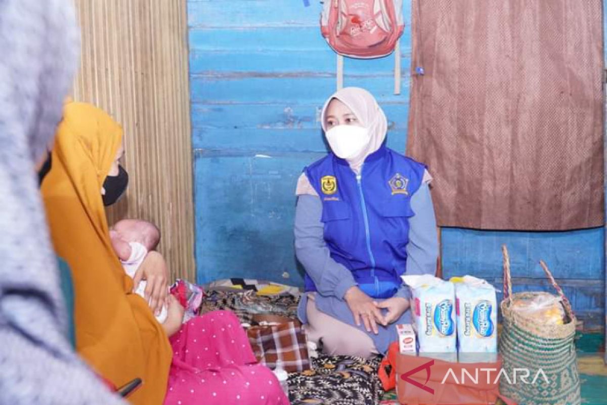 LK2S Banjarmasin beri bantuan bayi bocor ginjal