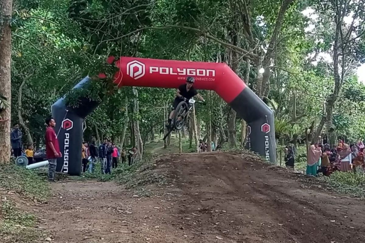 King of Bornong Enduro Sport Tourism jadi even Lombok Timur