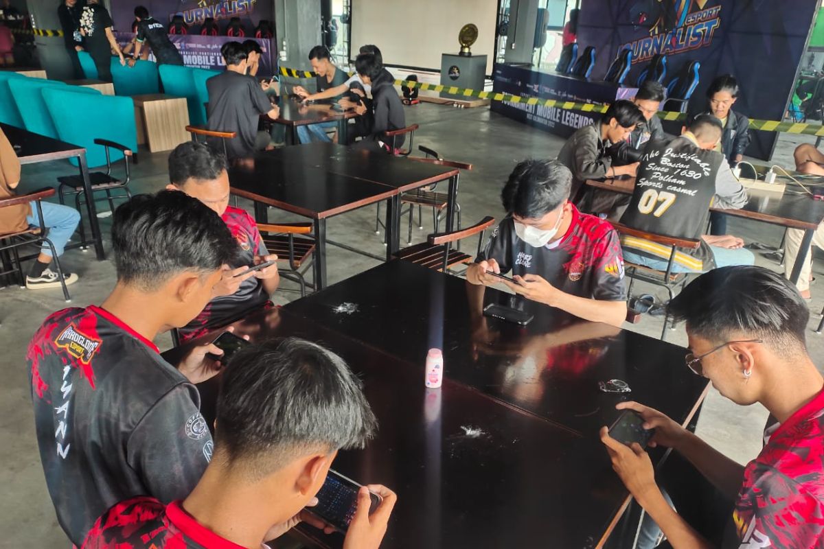 32 tim lolos penyisihan Turnamen Mobile Legends Piala Gubernur Kalbar